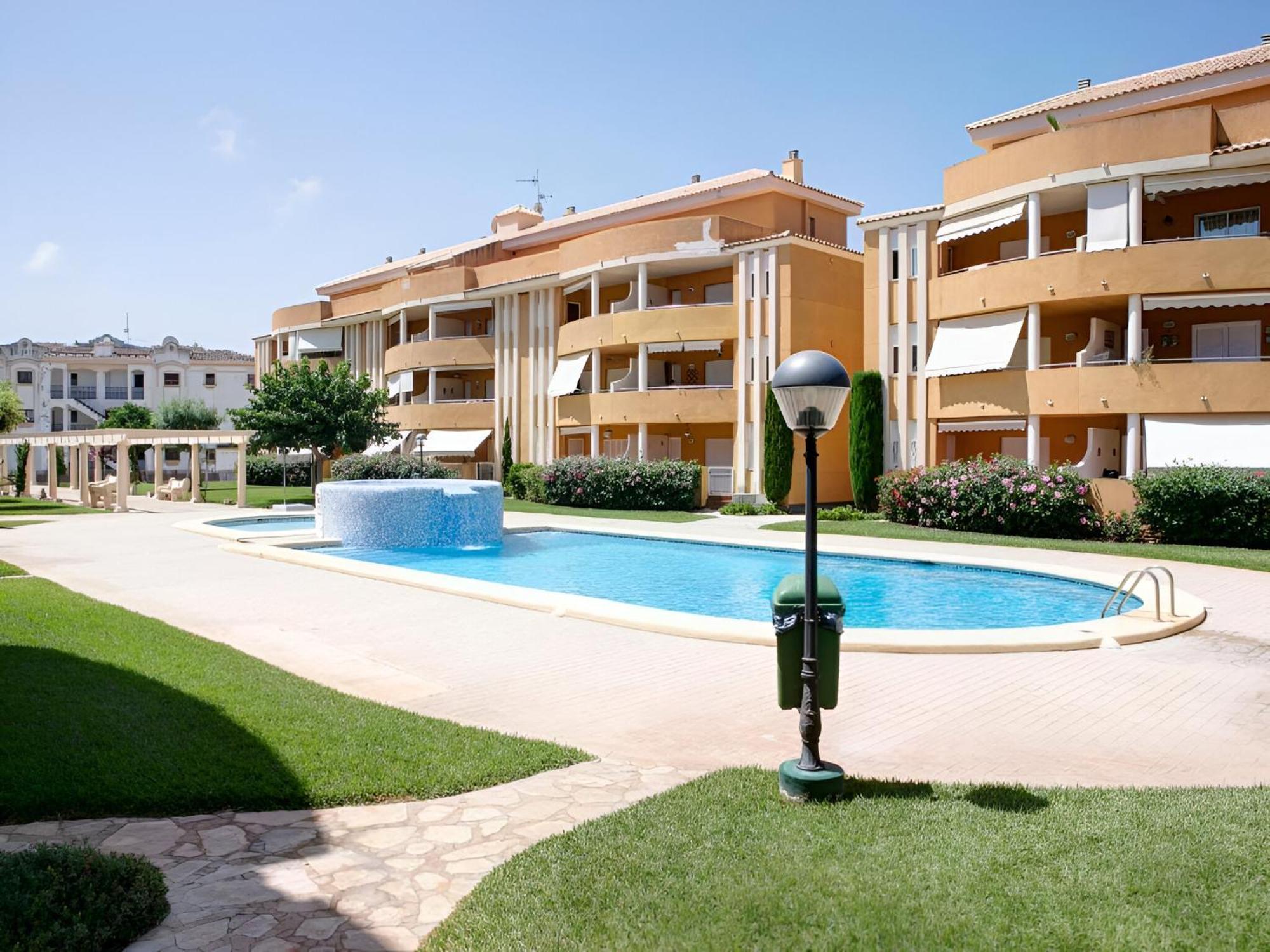 Con Piscina En Residencial Mediterraneo By Alterhome Apartamento Dénia